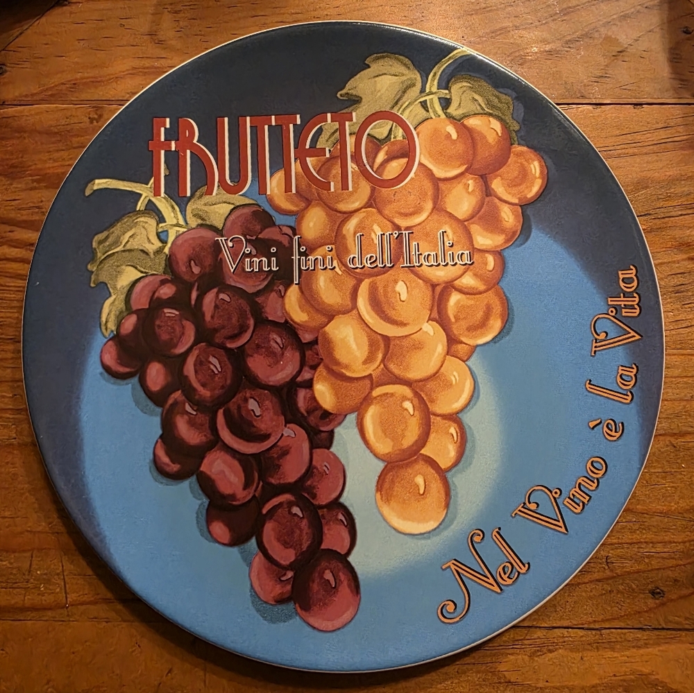 Y2K Pottery Barn Wine Bar FRUTTETO Salad Luncheon Plate 8.25"
